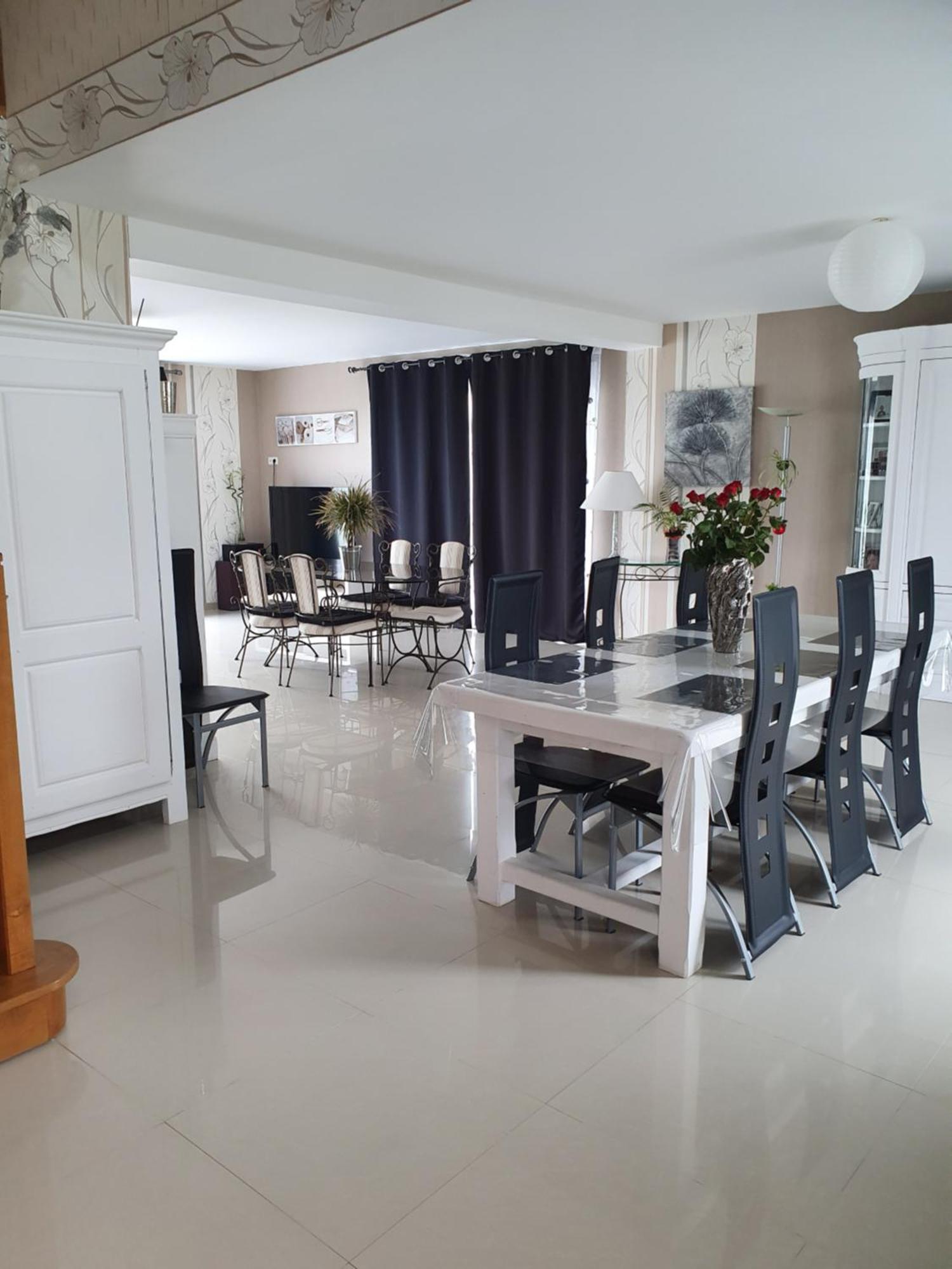 Bed and Breakfast Le Logis Du Marais Les Magnils-Reigniers Экстерьер фото